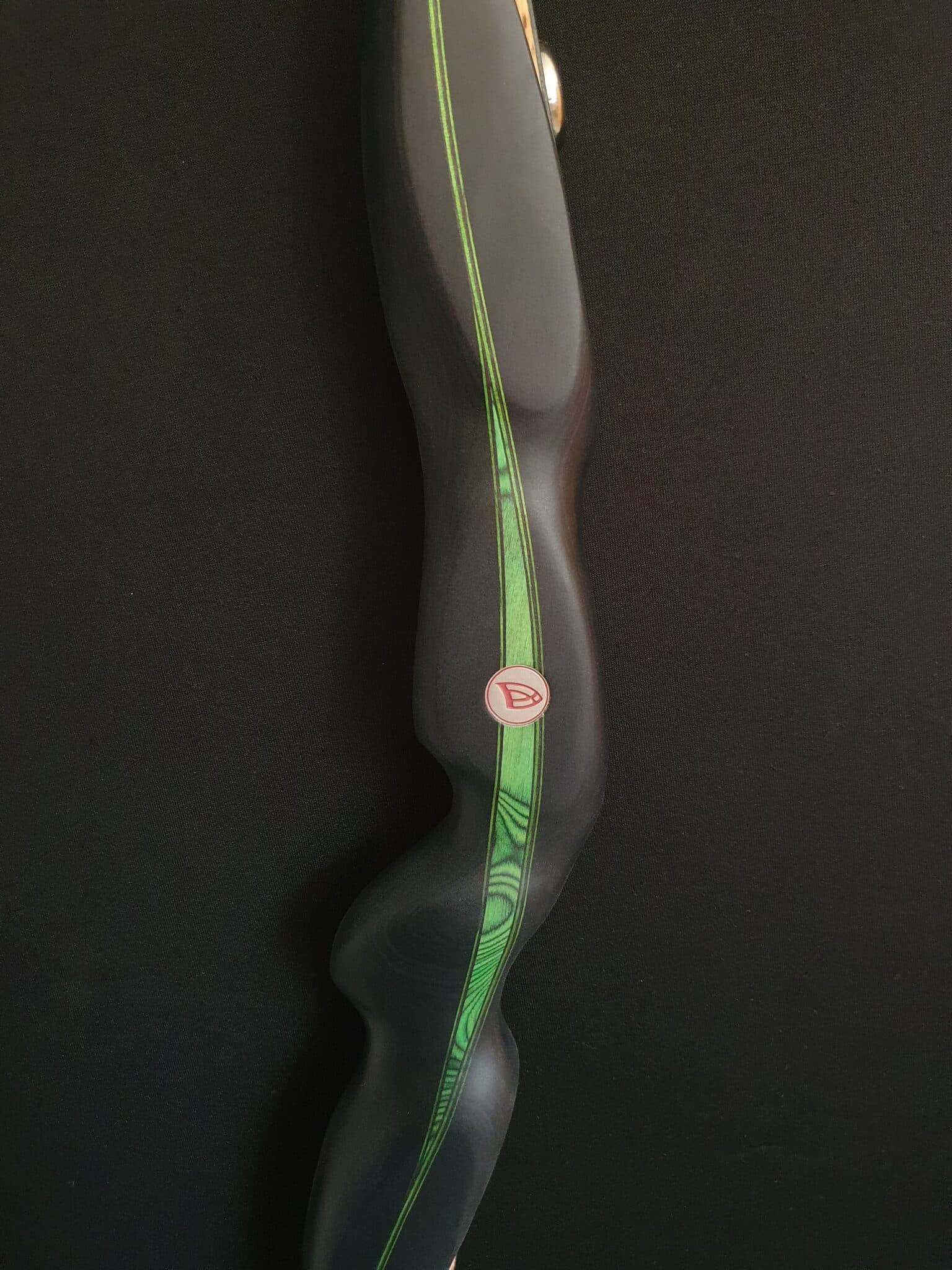 Recurve RD Caiman Preium 66" RH 30# - CW262602940 / CG2626007